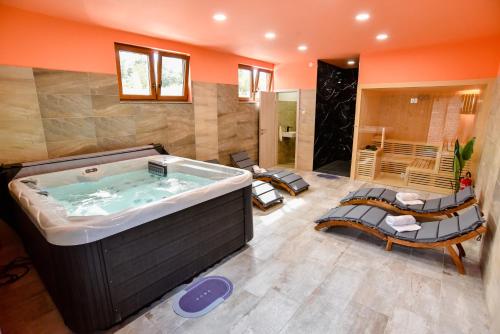Bazen & Spa Oasis Budimberg in Ludbreg