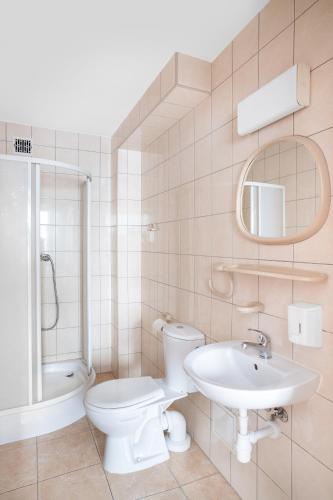 Hotel Alf Room Type - Double Room with Shared Bathroom