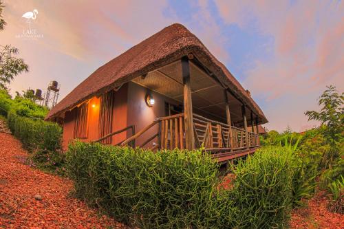 Lake Munyanyange Caves Lodge