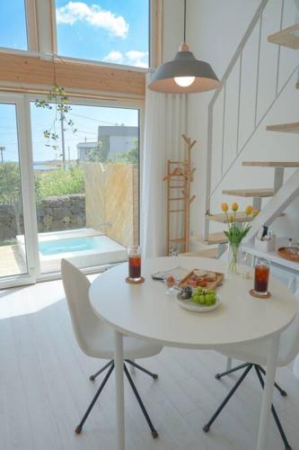 제주 소다라 타이니 하우스 (Sodara Tiny House) 3성급 싱글룸 로비