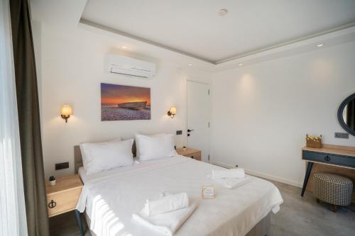 One-Bedroom Apartment image 10