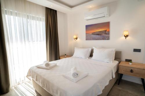One-Bedroom Apartment image 9
