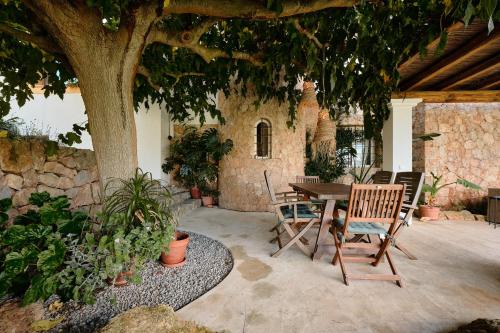 Villa Can Roser - Santa Gertrudis Villa Can Roser - Santa Gertrudis