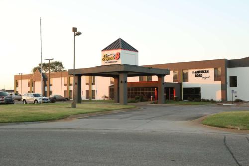 Super 8 by Wyndham Wichita South, Wichita