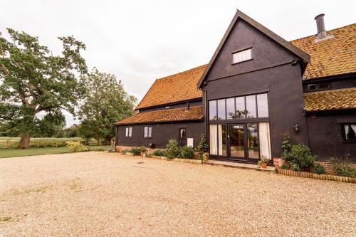 Manor Farm Barn