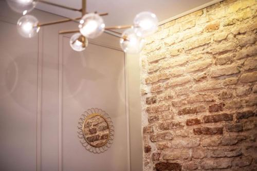 Charming apartment next to the Church of St Anne by Reside Baltic - image 3