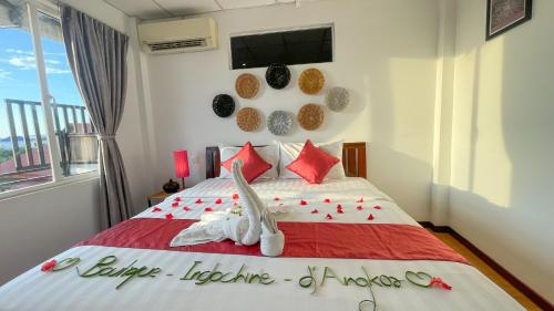 Deluxe Double With Terrace City View - Free Pick Up image 10