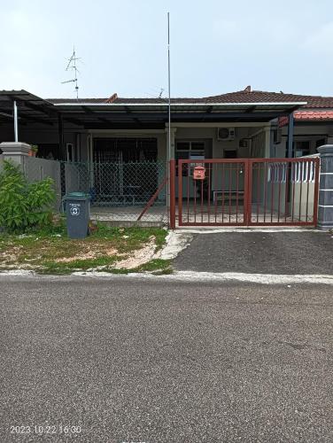 Daliya Homestay Ulu Tiram JB in Ulu Tiram