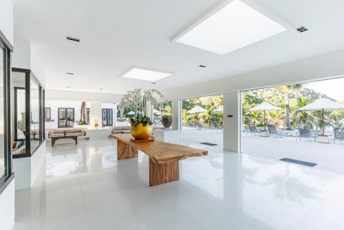 Facilities, The Racha in Racha Island