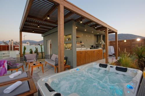Villa - Beach Front image 10
