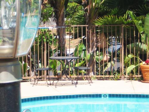 Hotel Iris - Mission Valley-San Diego Zoo-SeaWorld