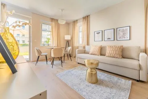 revLIVING Garden Suite am Steinertor in Krems an der Donau, Österreich
