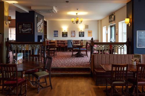 Restaurante, The Quays by Greene King Inns in Northampton