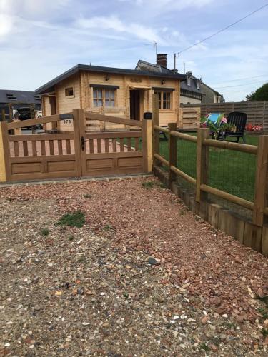 Chalet de Beuzeville gîte à louer Beuzeville