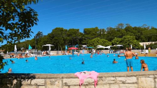 Easyatent Safari tent Zelena Laguna – Porec, IA