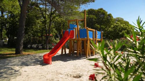 Easyatent Safari tent Zelena Laguna – Porec, IA