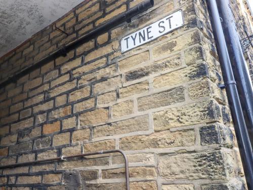 4 Tyne Street