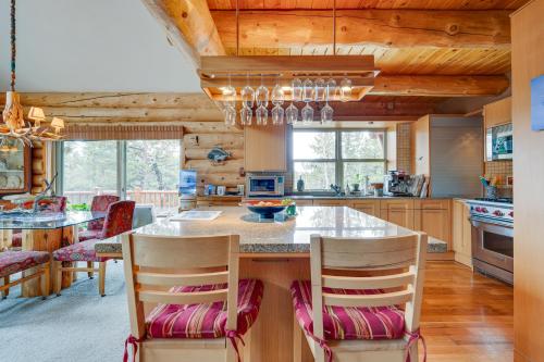 Rustic Ward Retreat with Deck and Mountain Views! in Ward, USA