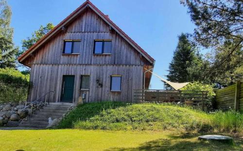 Ferienwohnungen im Haus Waldstück