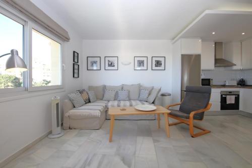 Estepona Port Apartment ALICE - image 3