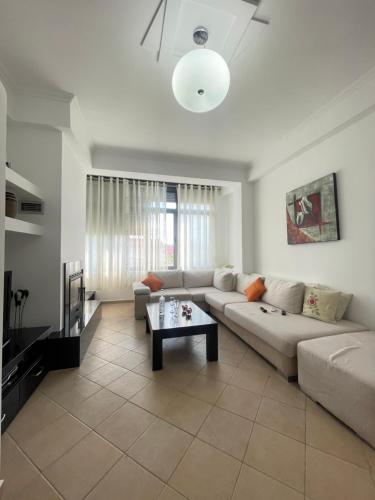 At Your Home Abroad - Apartment in private house, Tirana (Foto 3)