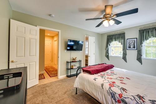 Quiet Killingworth Rental with Deck and Grill! in Deep River, USA