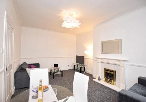 Whifflet Apartment by Klass Living Coatbridge