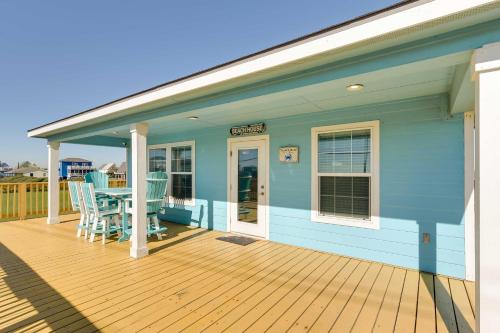 Sandy Oasis in Surfside Beach - Patio and Grill!