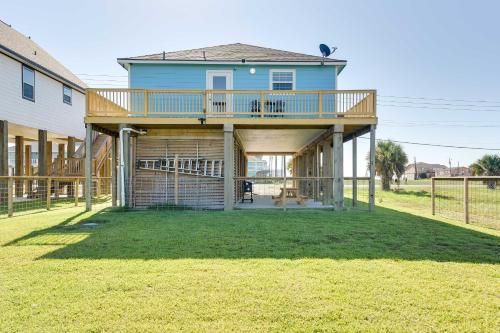 Sandy Oasis in Surfside Beach - Patio and Grill!