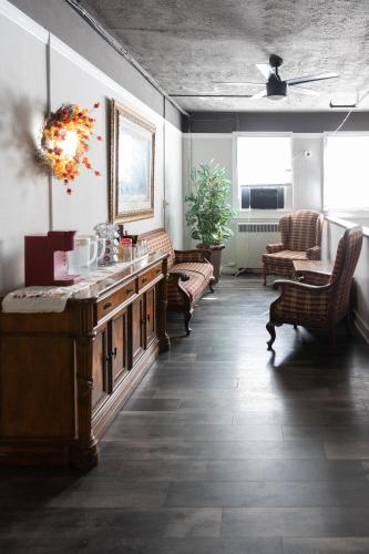 Hunter Arms Hotel