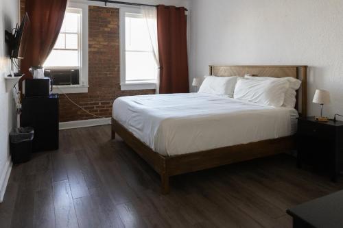 Hunter Arms Hotel in St Cloud (FL)