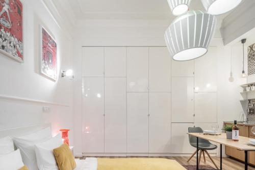 Extra Central Modern Studio - image 14