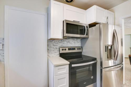 Sunny Deerfield Beach Home with Private Patio! in Deerfield Beach, USA