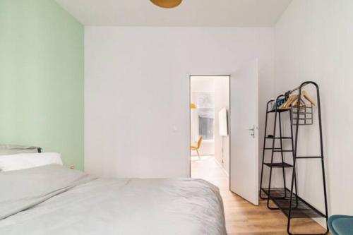 Immeuble Complet, 5 ambiances, 3 apparts indépendants - Location saisonnière - Valenciennes