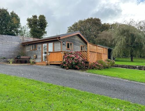 Swansea Log Cabin