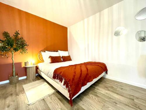 Grand Studio Chez Soi - Queen size bed - Terrasse - Location saisonnière - Oyonnax