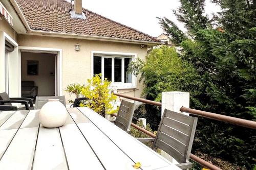 Villa de Charme dans son écrin de verdure