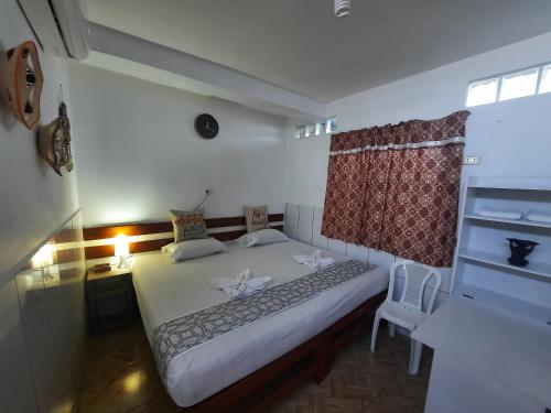 1 queen bed