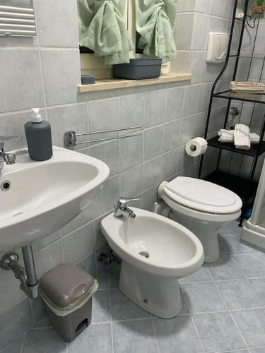 Residenza niutta- roma, Rzym (zdjęcie 8)