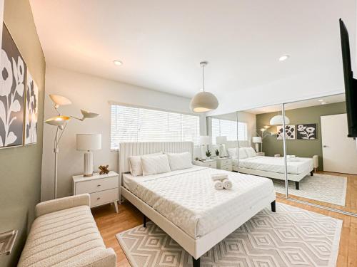 Cozy House With Ocean View - PCH-R-MA in Malibu, USA