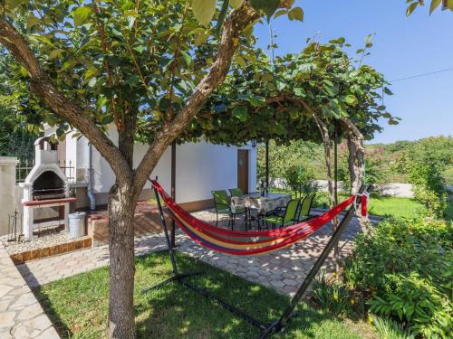  Holiday Home Marija by Interhome in Mali Turini