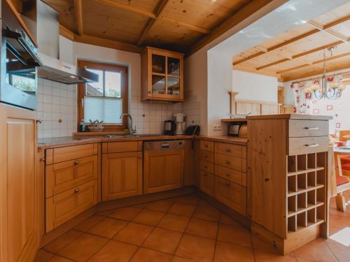  Apartment Lena 37-2 by Interhome in Königsleiten