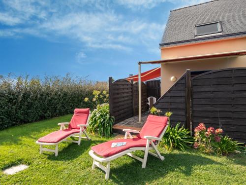 Holiday Home L'Echo des Vagues - KER217 by Interhome