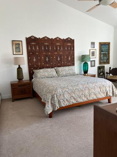 Modern loft style 2bed 2bath minutes to Times Square in West New York, USA