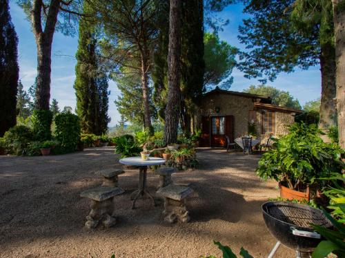  Holiday Home Il Crocino II by Interhome in 56036 Colleoli