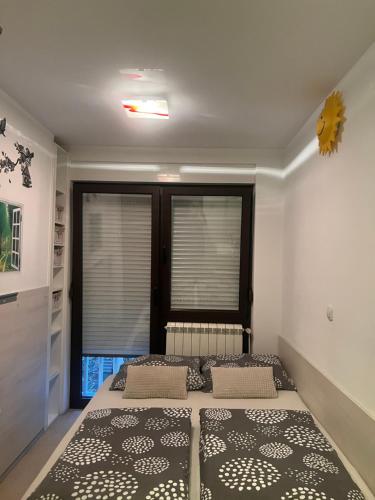 Apartment Sweet Dreams-close to ZOO,Dinamo stadium and the city center