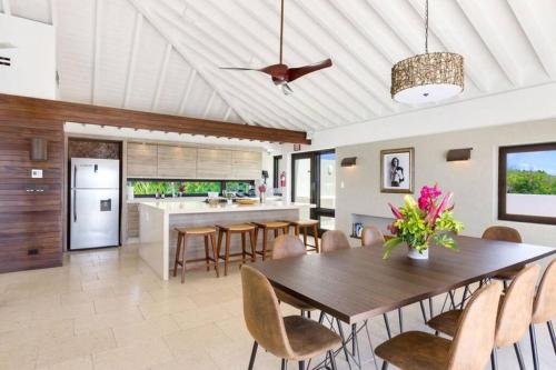 Songbird 4 BR Anguilla Villa