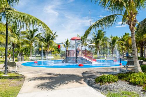 Castaway Cove - image 12