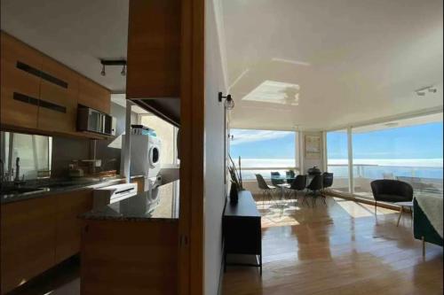 keuken, Apartamento frente al mar en Valparaiso, chile in Concon