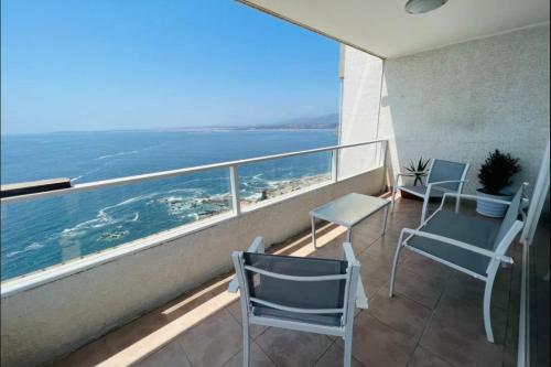 balkon/terras, Apartamento frente al mar en Valparaiso, chile in Concon